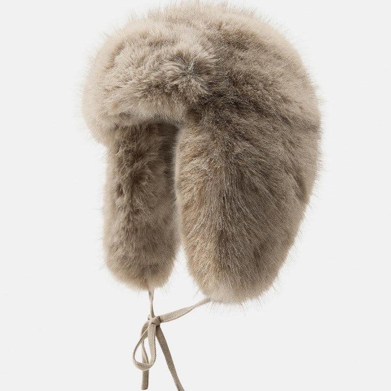 Aviatičarska kapa od umjetnog krzna, Zara, 22,95 evra