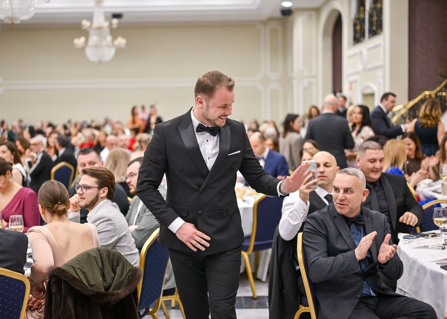 Stanivuković na Svetosavskom balu u Španiji: Jačati veze sa dijasporom i graditi zemlju u koju će se rado vraćati