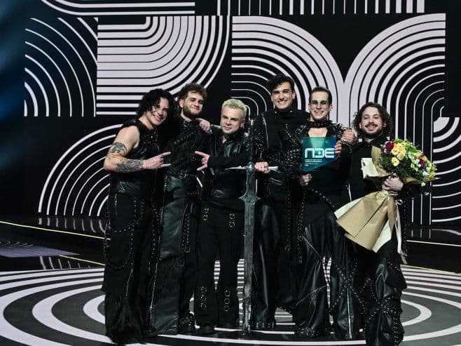 Grupa Lavina sa pjesmom “Kraj mene” predstavlja Srbiju na Evroviziji u Beču