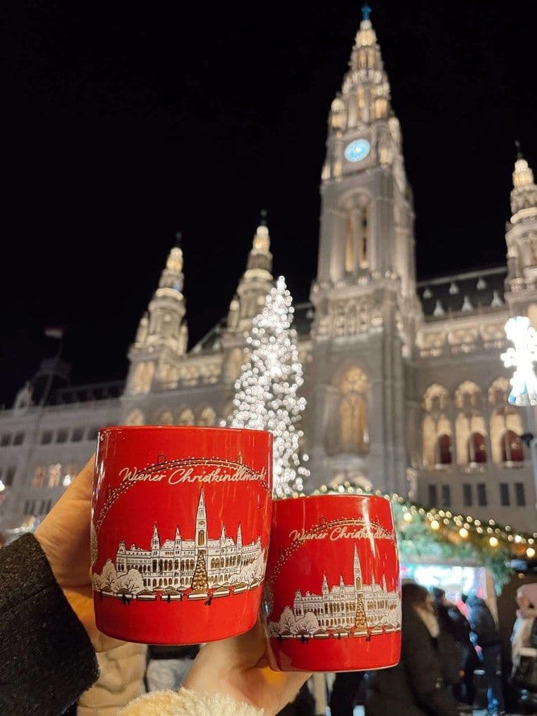 advent beč kuvano vino